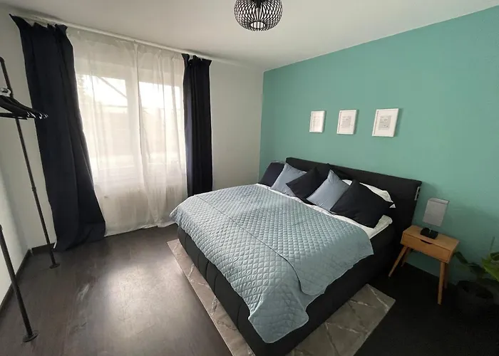 Airport Fuer 4 - Smart Tv - Kueche - Echarger Apartment